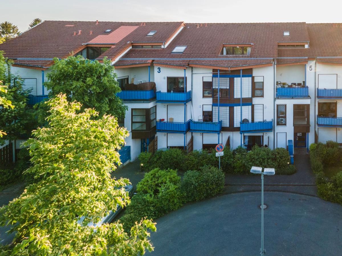 Zentrale Ruhige Wohnung Mit Parkplatz パーダーボルン エクステリア 写真